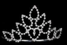  недорогая высокая серебристая диадема (тиара, корона) для конкурса красоты или на свадьбу