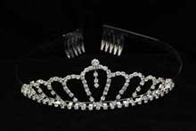 диадемы (короны, тиары) - цена на свадебные стразовые серебристые диадемы