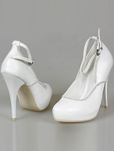 белые туфли для невесты на высоком каблуке  и скрытой платформе, картинка