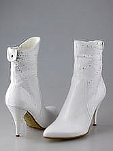 белые сапоги на свадьбу со стразами, свадебная обувь магазин москва  