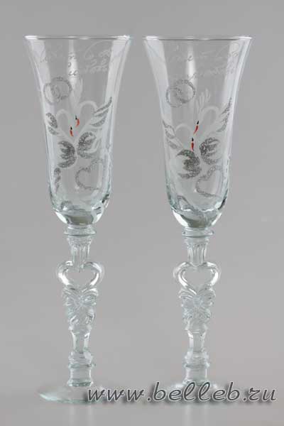 прозрачные бокалы для свадьбы с серебристыми лебедями №30109
